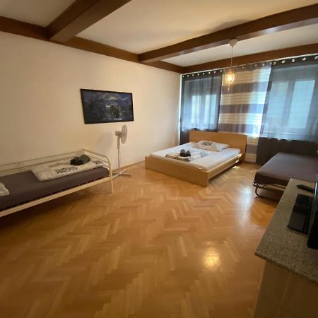 Apartment4U Graz Luaran gambar